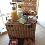 Bed & Breakfast Tasinge 4*